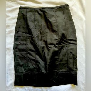 💖 NWOT WHBM Perfect form Black pencil skirt